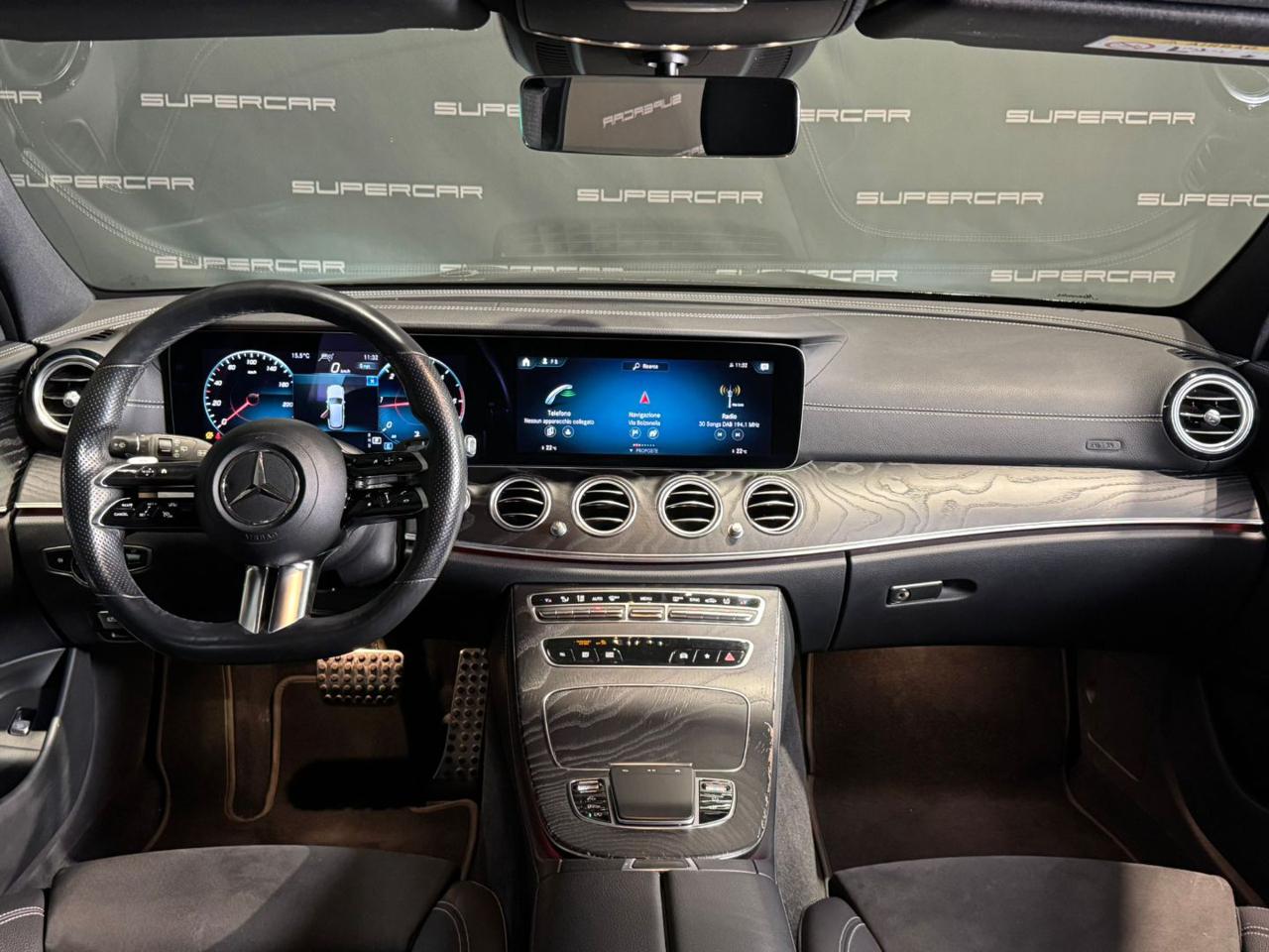 MERCEDES-BENZ E 220 d S.W. Auto AMG - 10