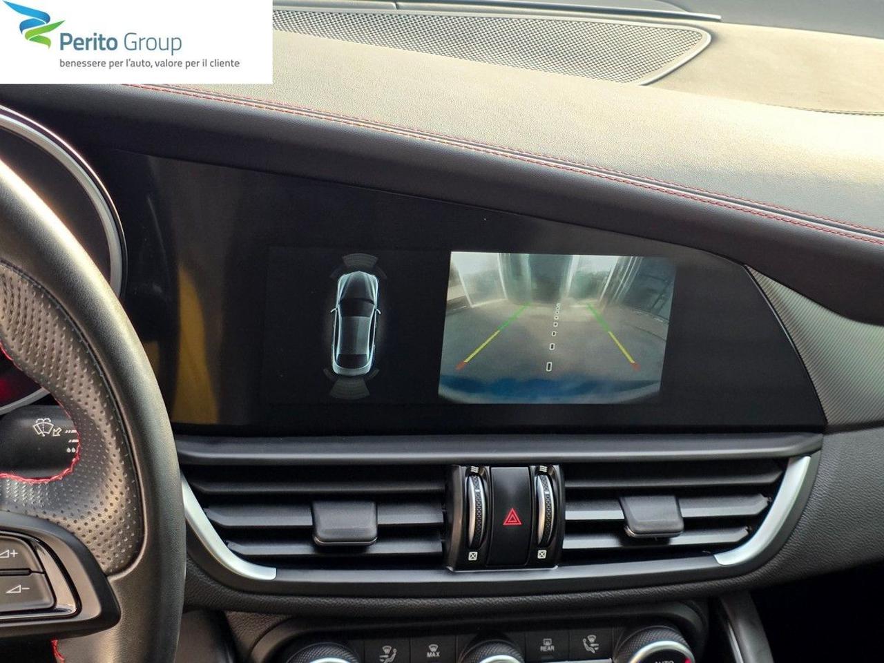 ALFA ROMEO Giulia 2.2 Turbodiesel 210 CV AT8 AWD Q4 Competizione - 11