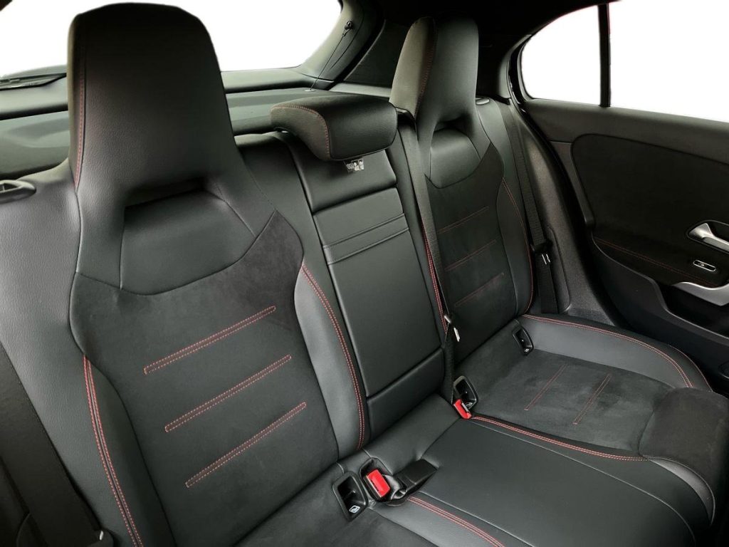 MERCEDES-BENZ A 180 Automatic AMG Line Advanced Plus - 15