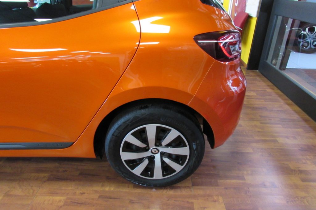 RENAULT Clio 1.0 SCe 65 CV 5 porte Equilibre km.24.910 - 5