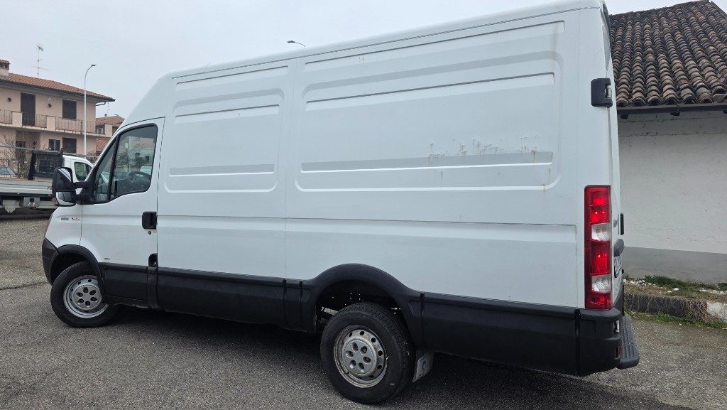 IVECO Daily 35S10V 2.3 Hpi PL-TM Furgone - 2