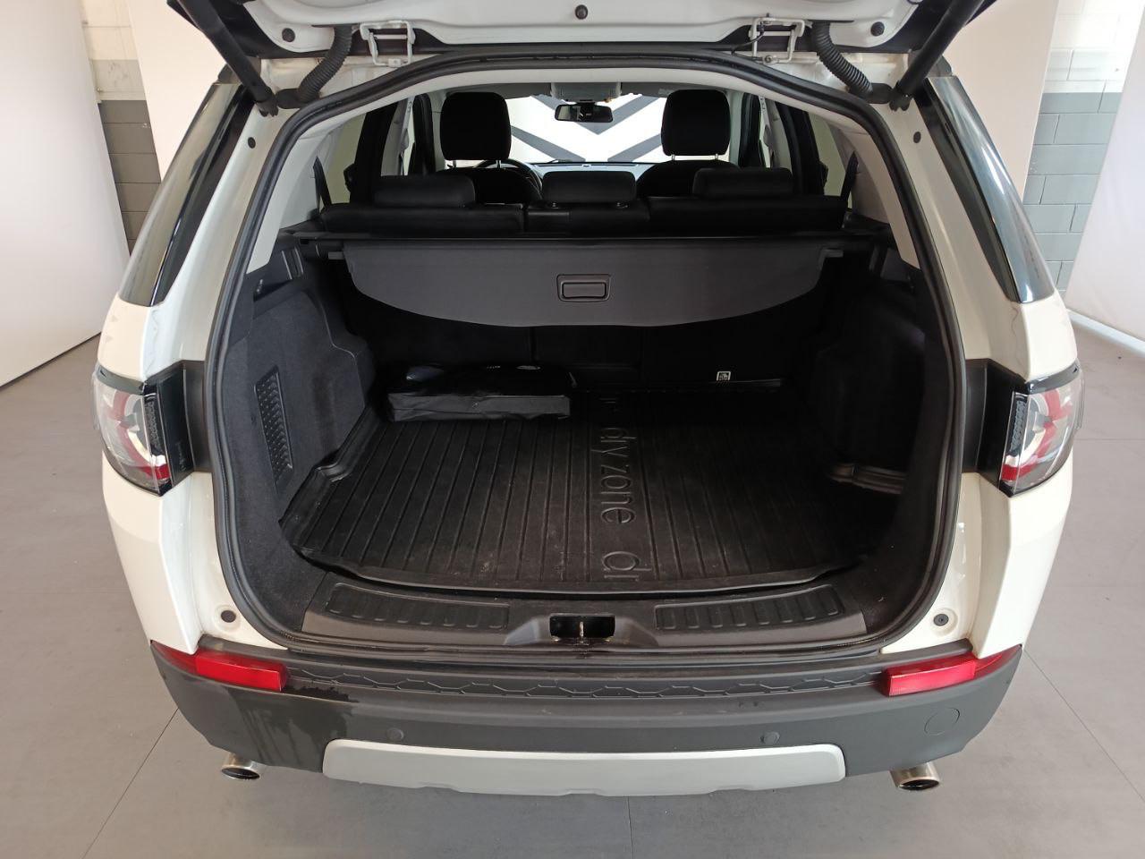 LAND ROVER Discovery Sport 2.0 TD4 180 CV HSE - 10