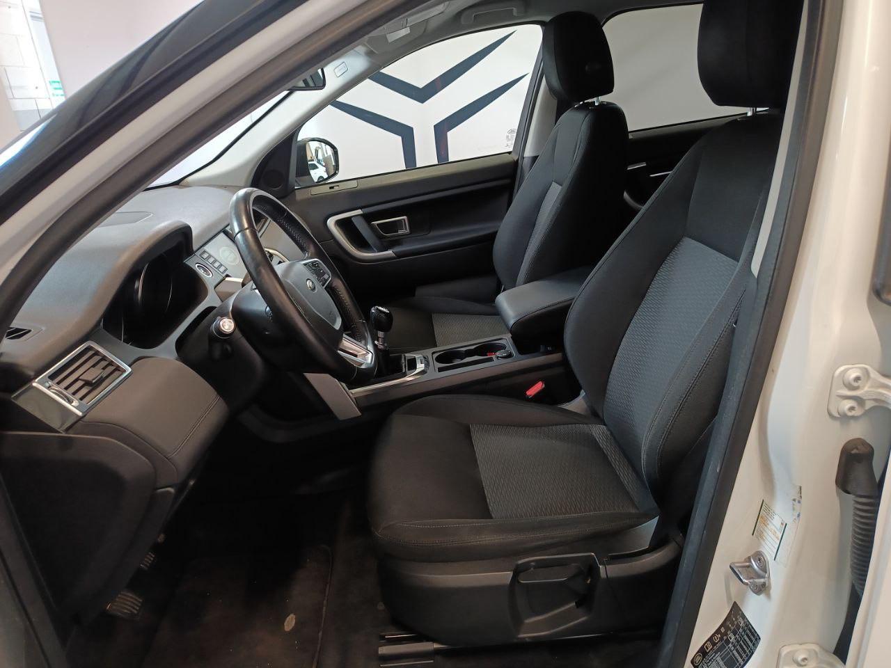 LAND ROVER Discovery Sport 2.0 TD4 180 CV HSE - 8