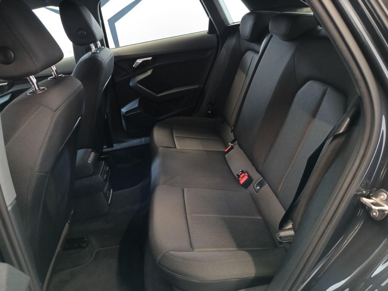 AUDI A3 SPB 30 TDI S tronic Business - 9