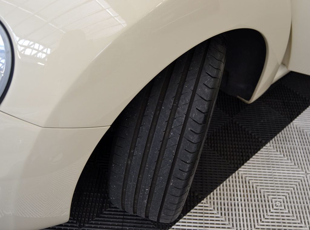 VOLKSWAGEN New Beetle 1.6 Cabrio Limited Red Edition Service VW - 22