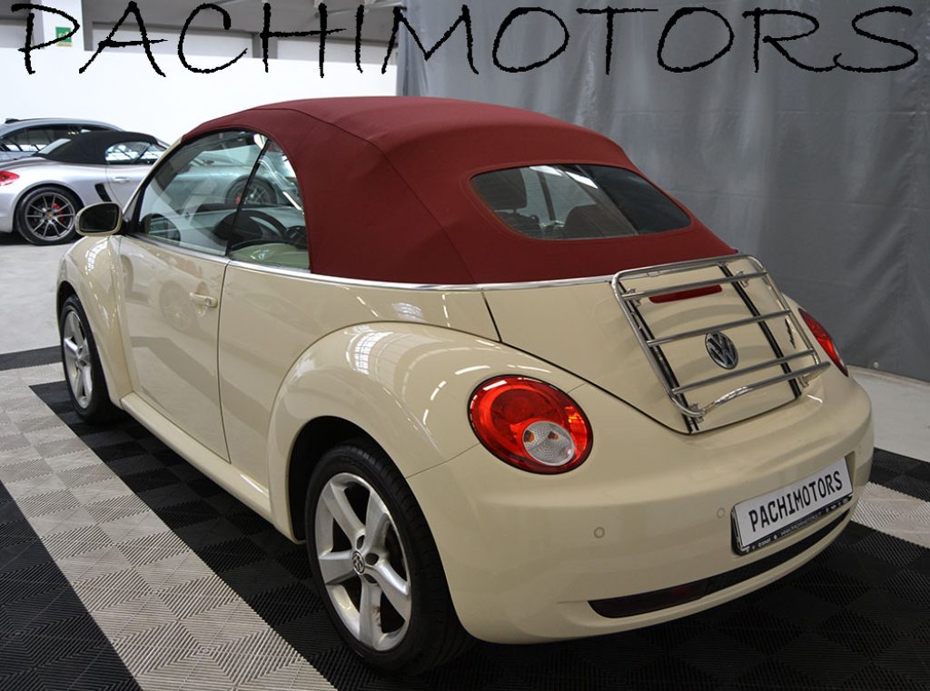 VOLKSWAGEN New Beetle 1.6 Cabrio Limited Red Edition Service VW - 18