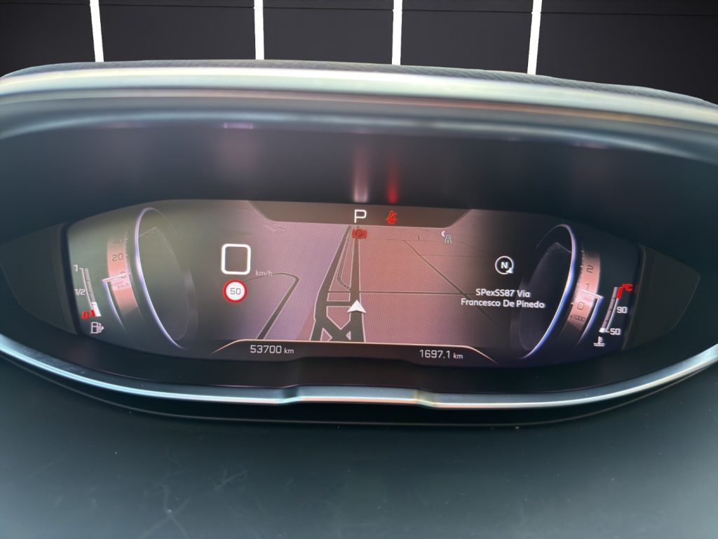 PEUGEOT 3008 BlueHDi 130 S&S EAT8 GT - 11