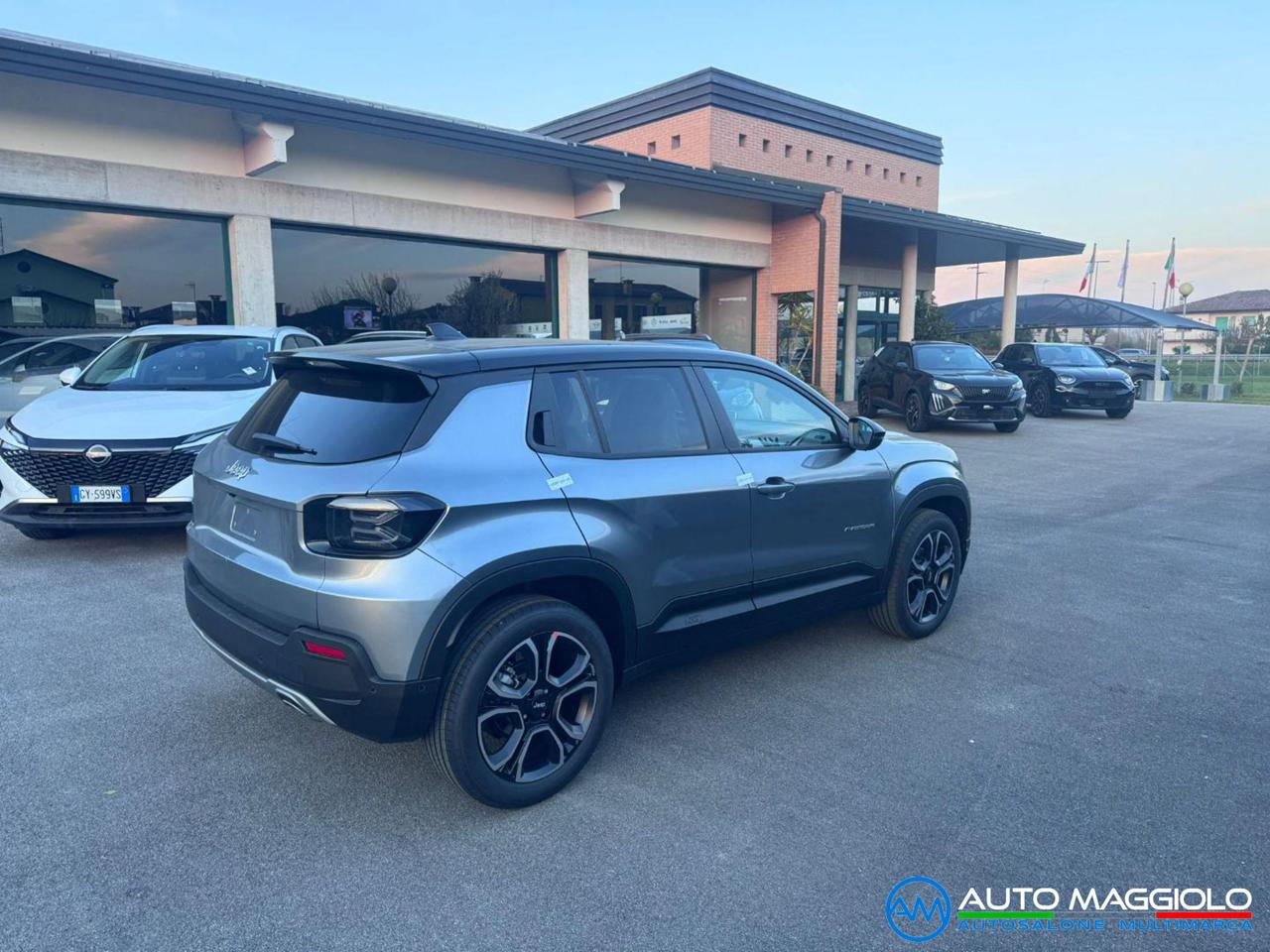 JEEP Avenger 1.2 Turbo 100 CV Summit KM 0 PREZZO REALE - 4