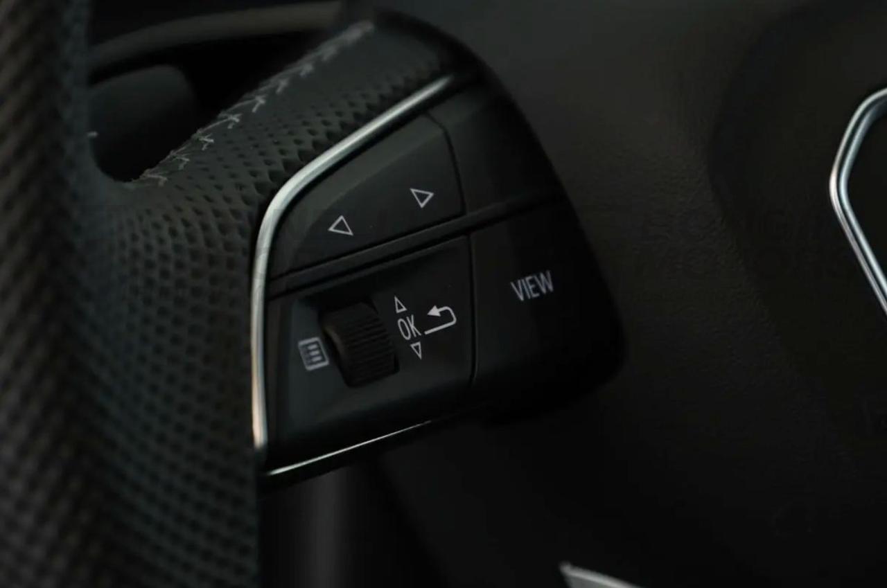 AUDI Q8 50 TDI QUATTRO TIPTRONIC S LINE - 26