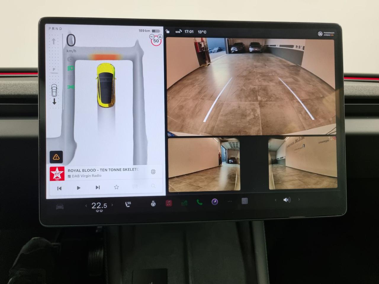 TESLA Model 3 NV35 RWD Premium - 10