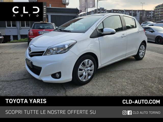 TOYOTA Yaris Bianco metallizzato
