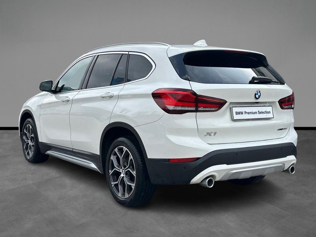 BMW X1 sDrive18d xLine Aut. - 4