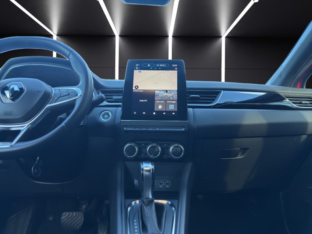 RENAULT Captur Full Hybrid E-Tech 145 CV Rive Gauche - 16