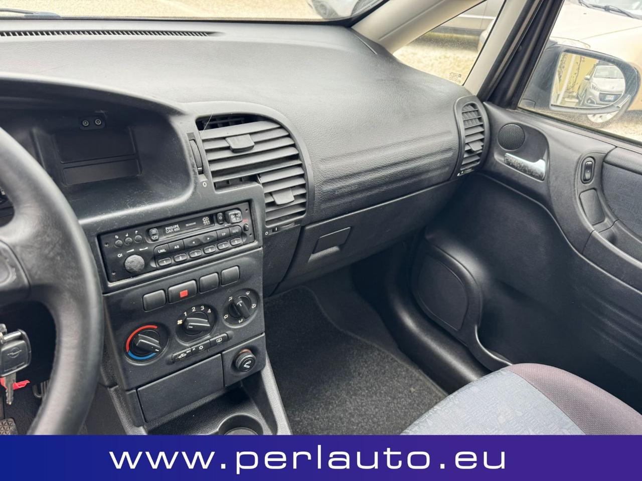 OPEL Zafira 1.6 16V cat CDX - 11