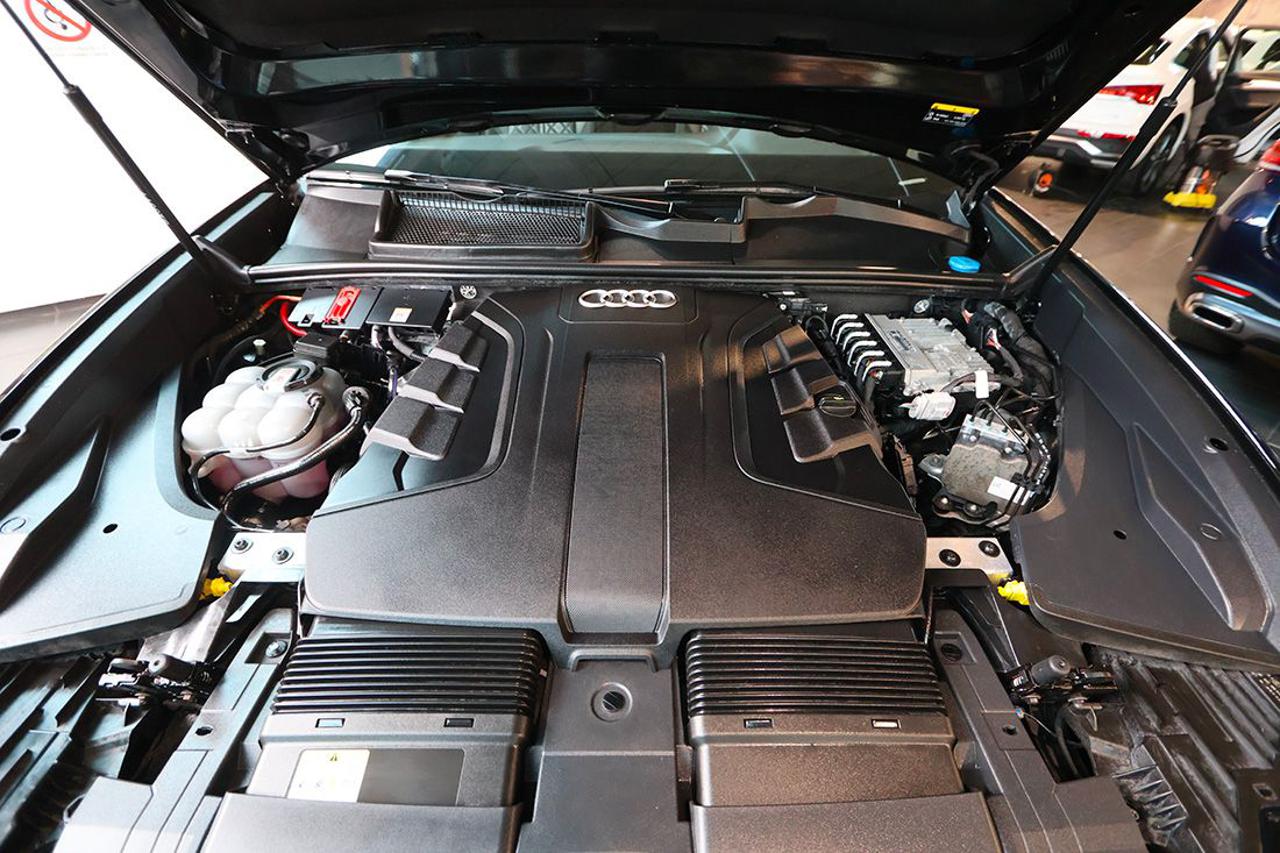 AUDI Q8 50 TDI Quattro Tiptronic Sport S-Line - 12