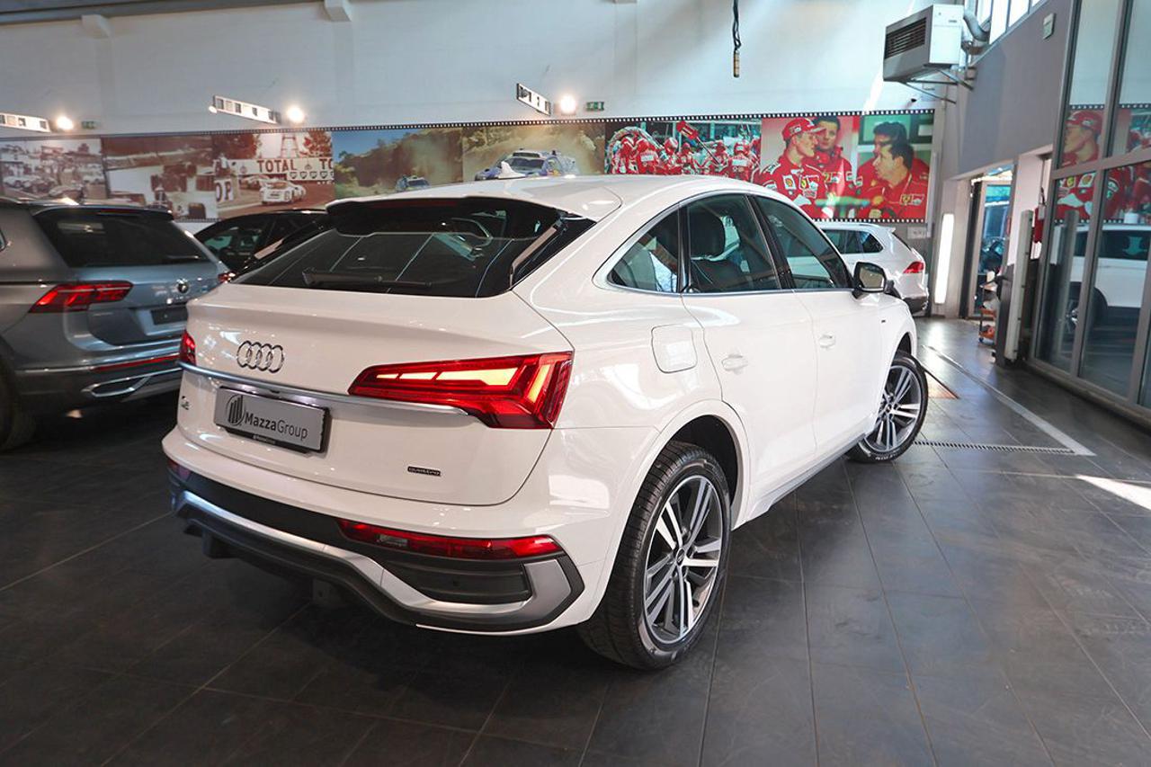 AUDI Q5 40 TDI Sportback Quattro S-Tronic S-Line Plus - 9