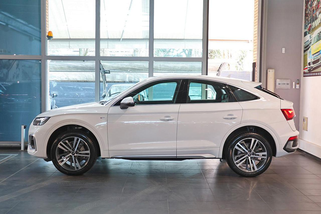 AUDI Q5 40 TDI Sportback Quattro S-Tronic S-Line Plus - 3