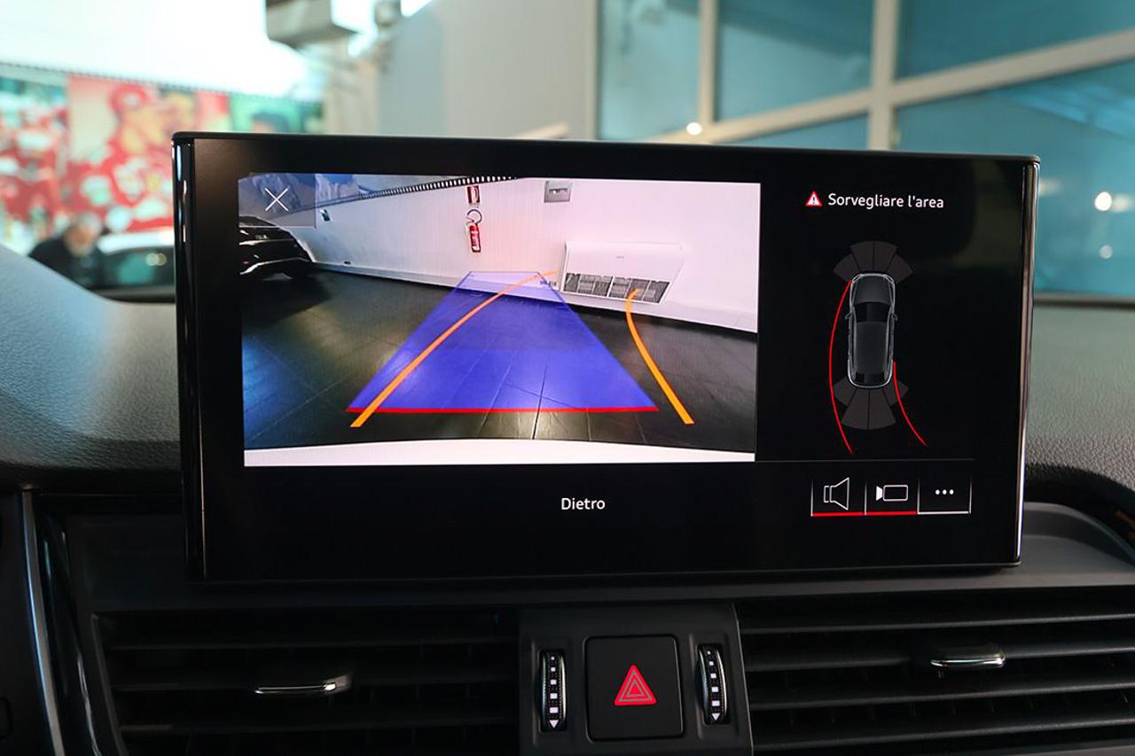 AUDI Q5 40 TDI Sportback Quattro S-Tronic S-Line Plus - 23