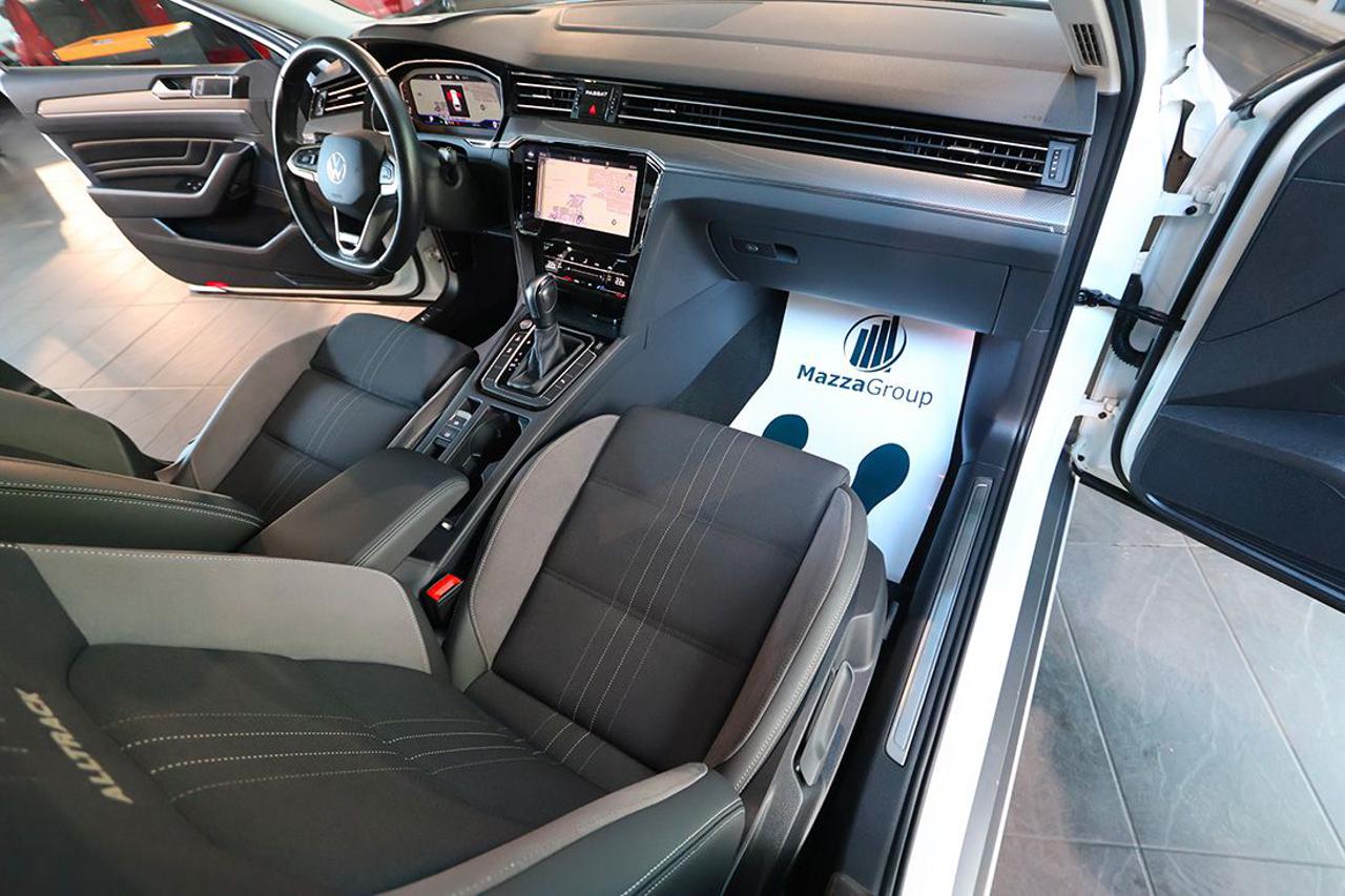 VOLKSWAGEN Passat Alltrack 2.0 TDI 200cv 4Motion DSG - 17