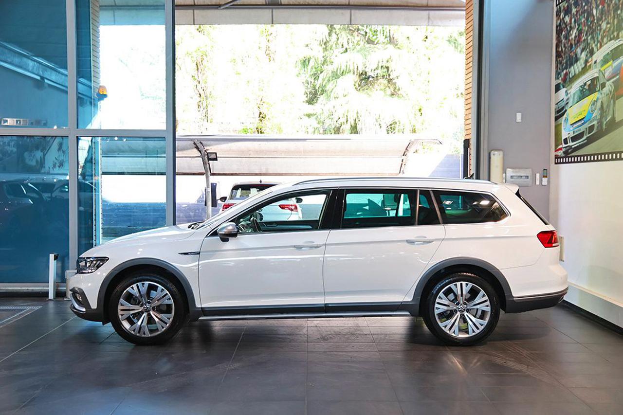 VOLKSWAGEN Passat Alltrack 2.0 TDI 200cv 4Motion DSG - 3