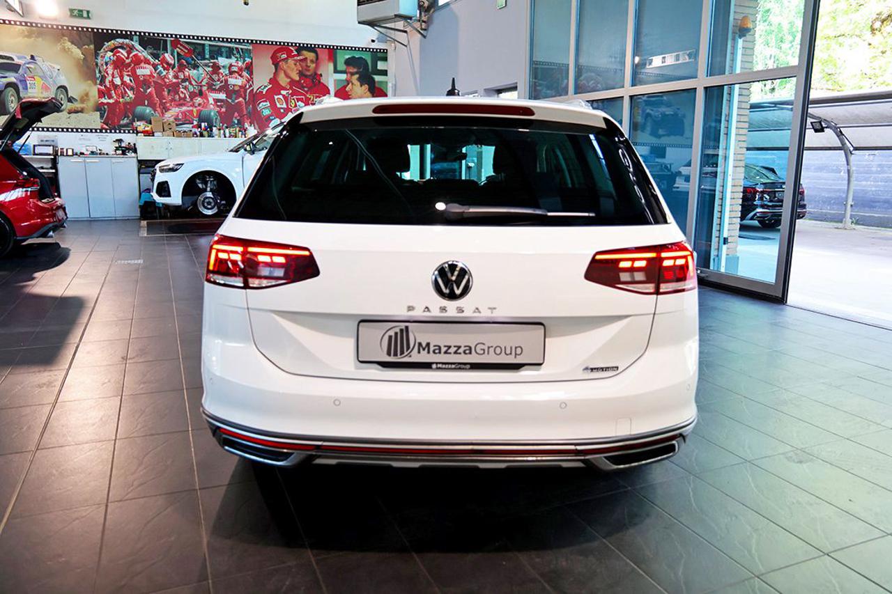 VOLKSWAGEN Passat Alltrack 2.0 TDI 200cv 4Motion DSG - 8