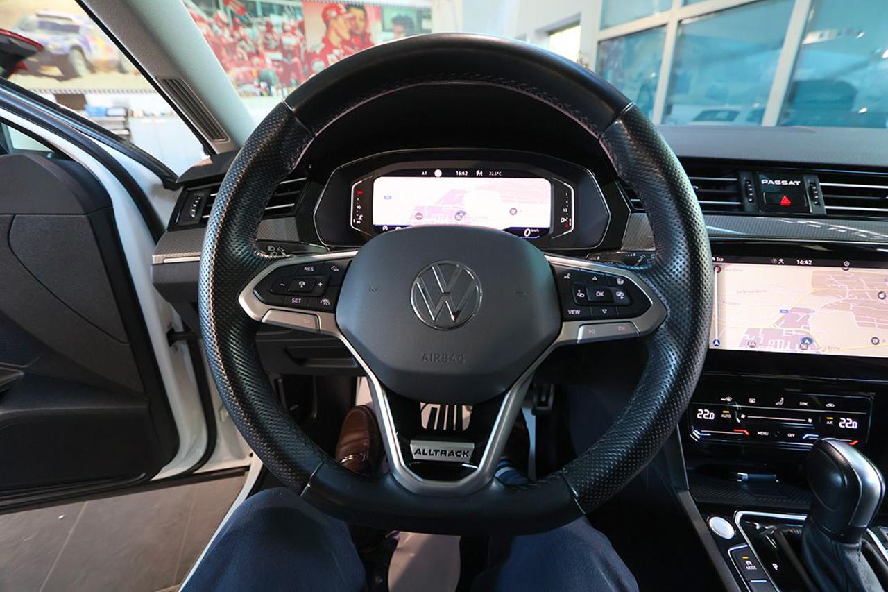 VOLKSWAGEN Passat Alltrack 2.0 TDI 200cv 4Motion DSG - 22