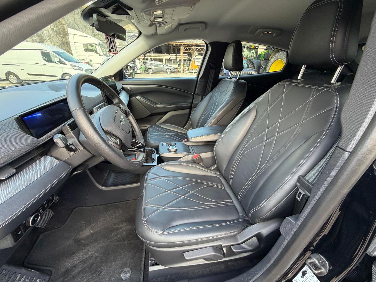 FORD Mustang Mach-E RWD Standard Range 269 CV - 9