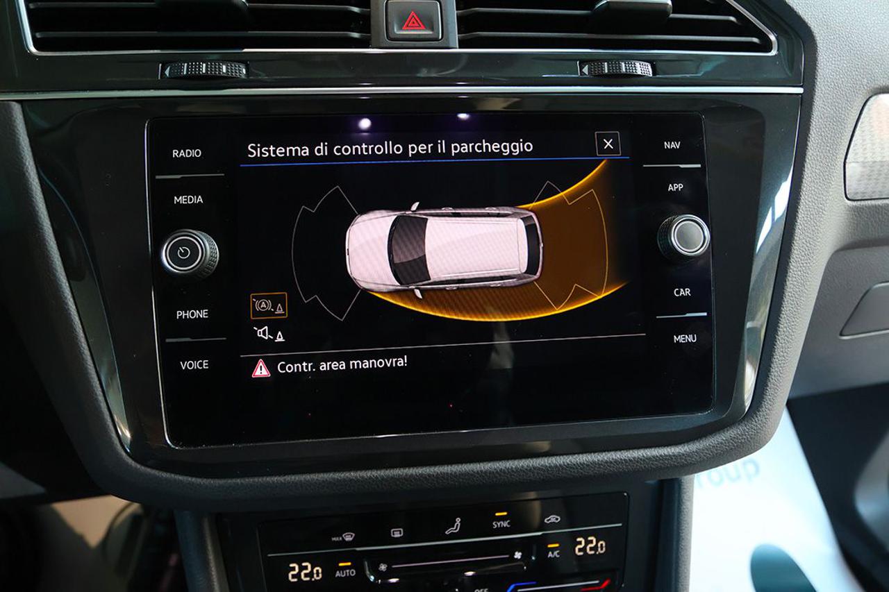 VOLKSWAGEN Tiguan 2.0 TDI 150cv SCR DSG Life - 24