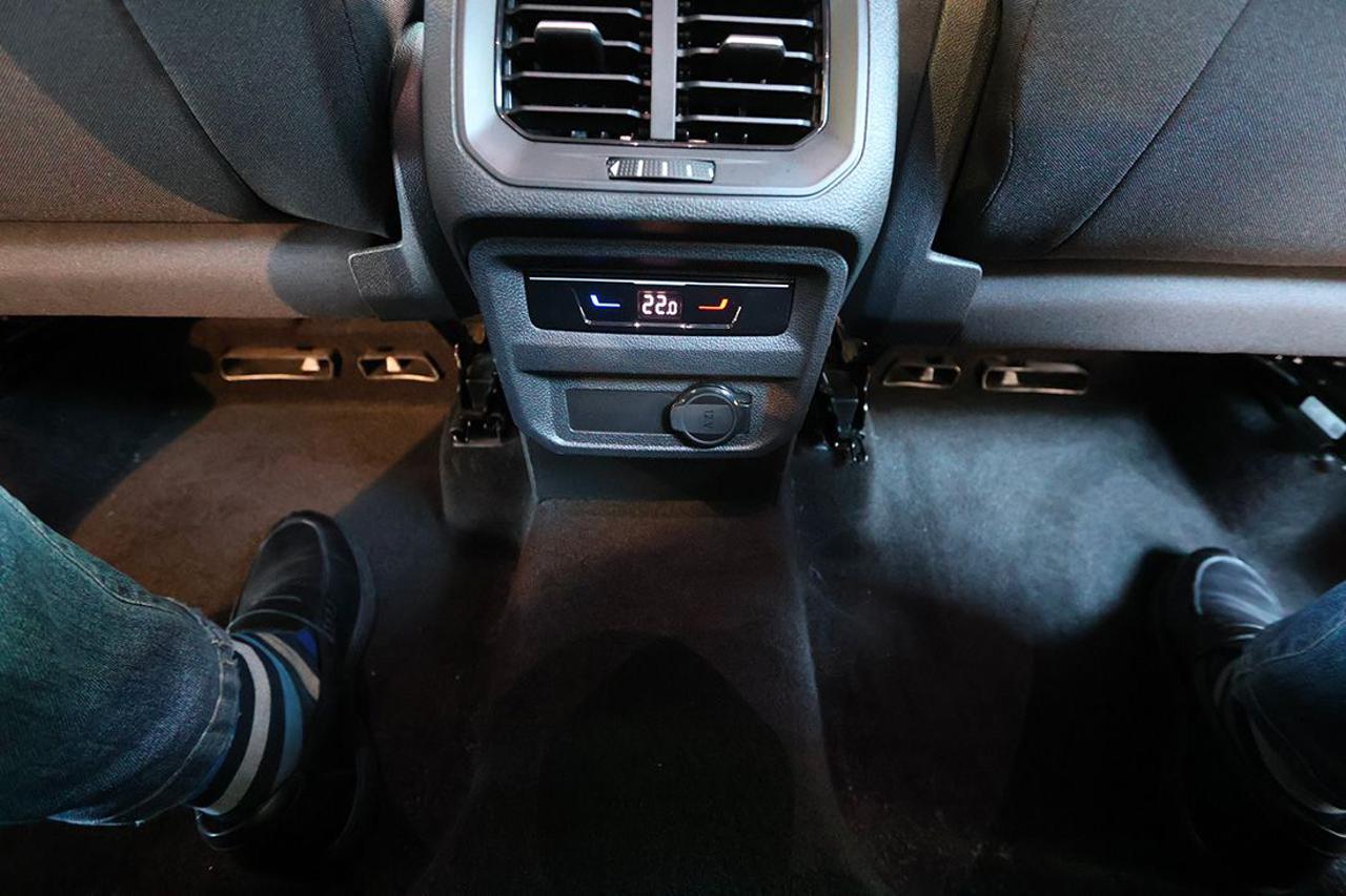 VOLKSWAGEN Tiguan 2.0 TDI 150cv SCR DSG Life - 31