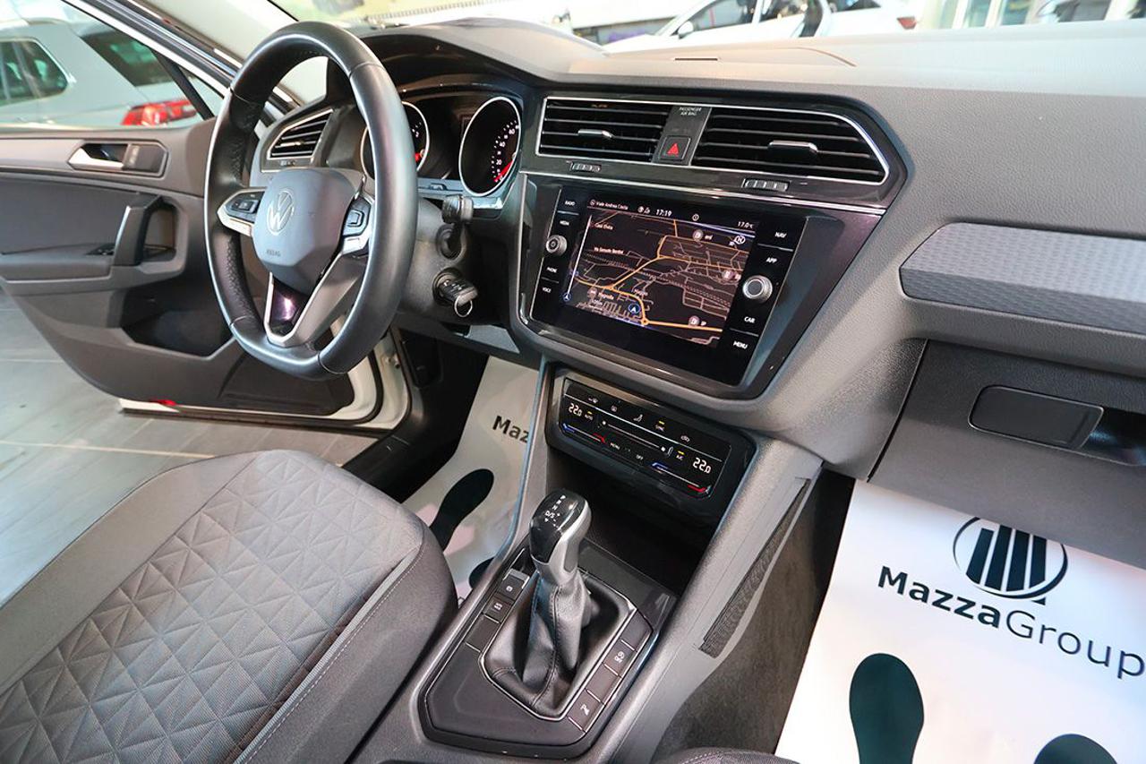 VOLKSWAGEN Tiguan 2.0 TDI 150cv SCR DSG Life - 30