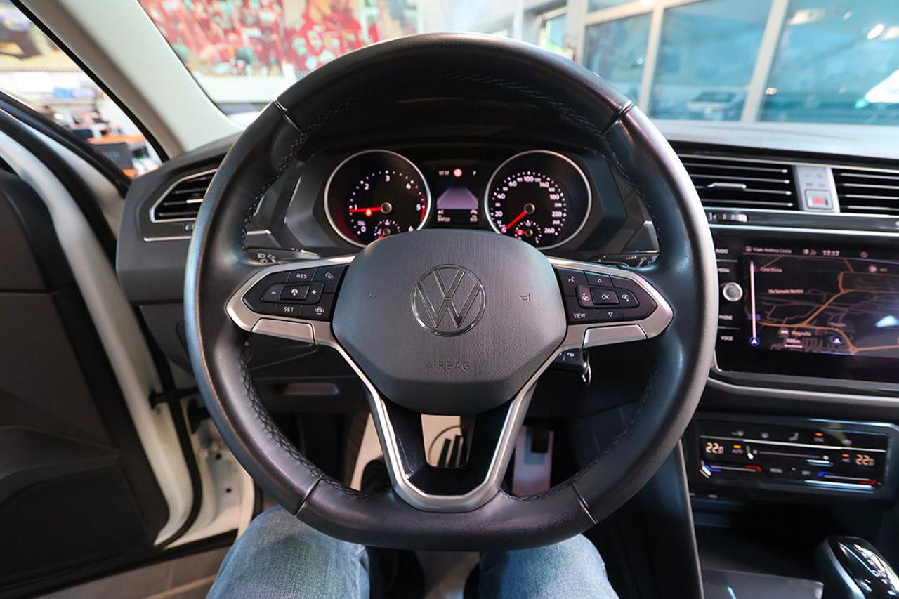 VOLKSWAGEN Tiguan 2.0 TDI 150cv SCR DSG Life - 20