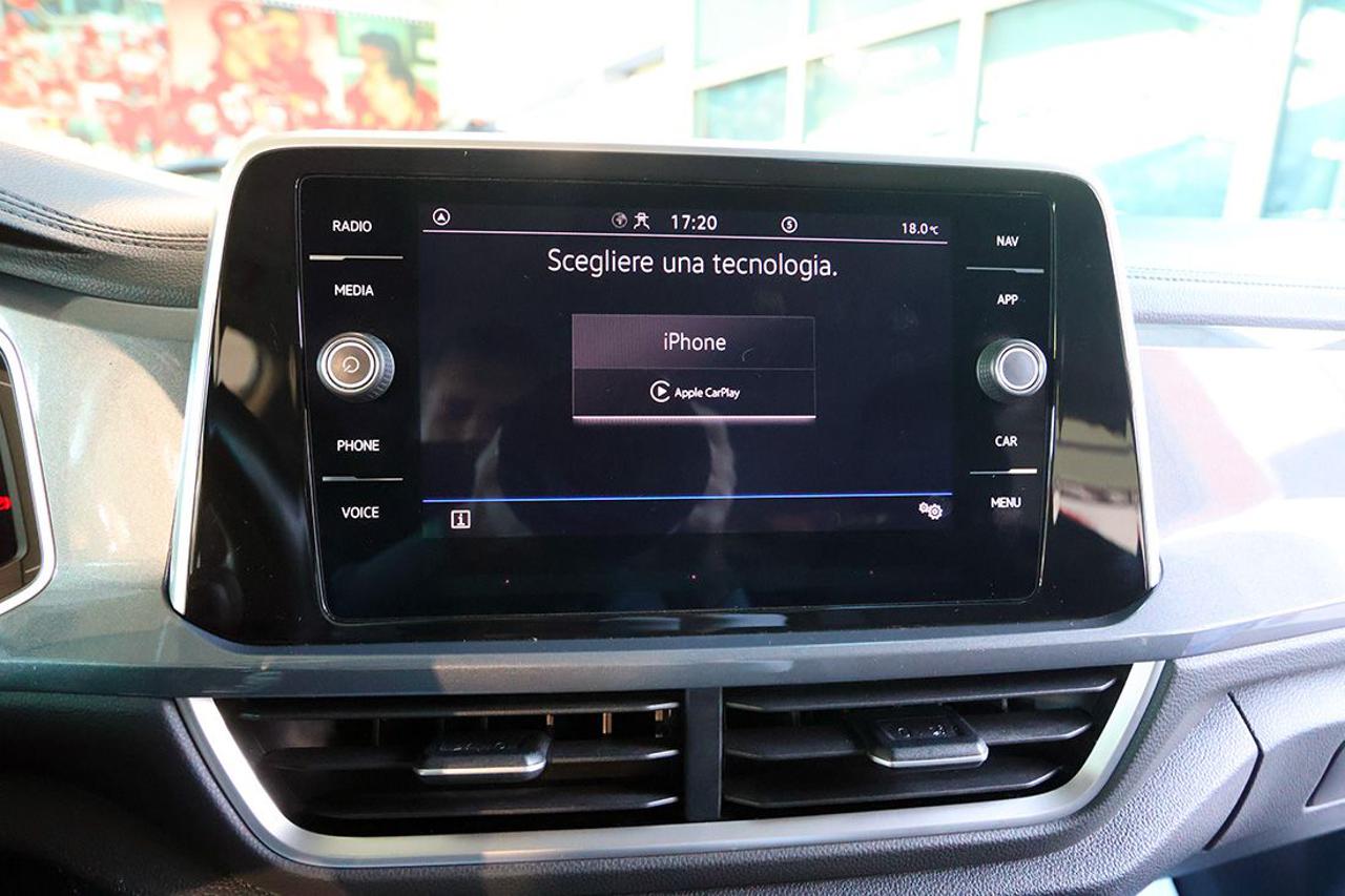 VOLKSWAGEN T-Roc 1.5 TSI ACT DSG Style - 26