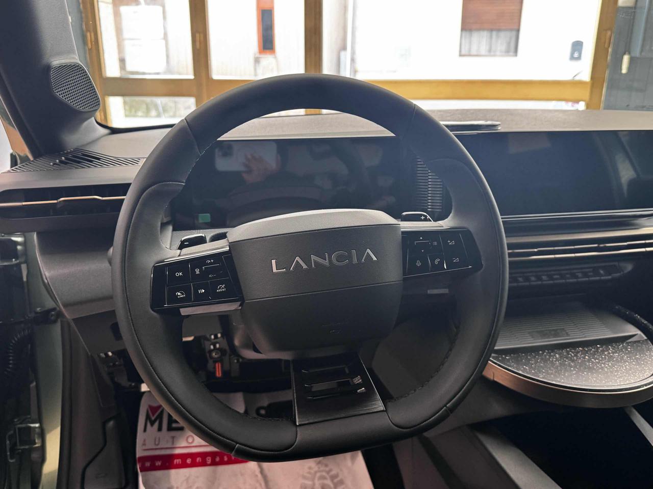 LANCIA Ypsilon Hybrid e-DCT LX - 7