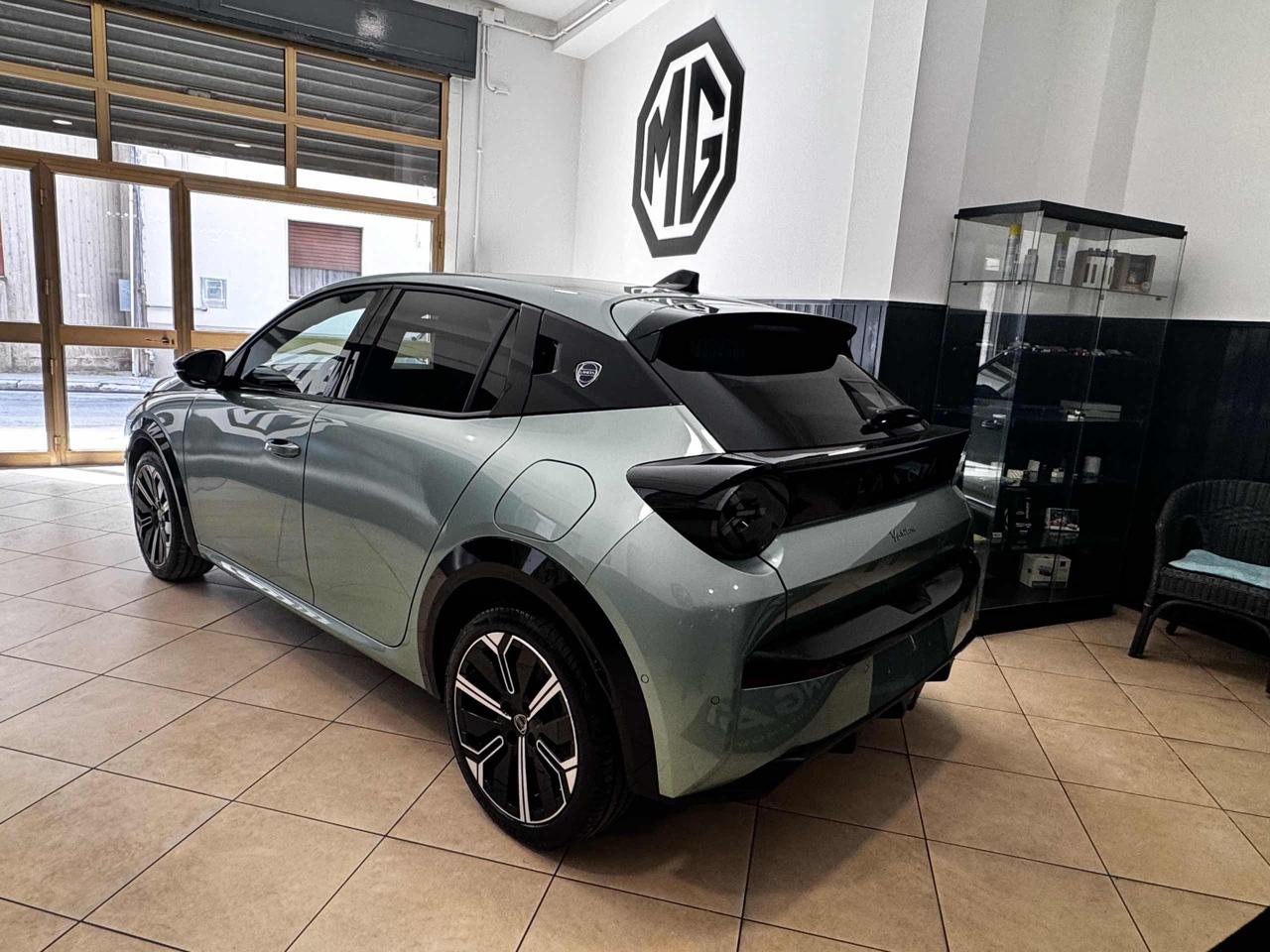 LANCIA Ypsilon Hybrid e-DCT LX - 4