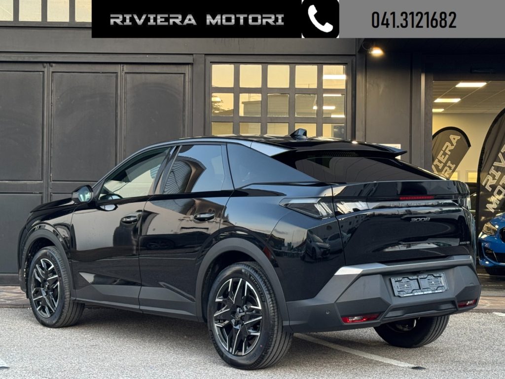 PEUGEOT 3008 Hybrid 145 e-DCS6 Allure - 12