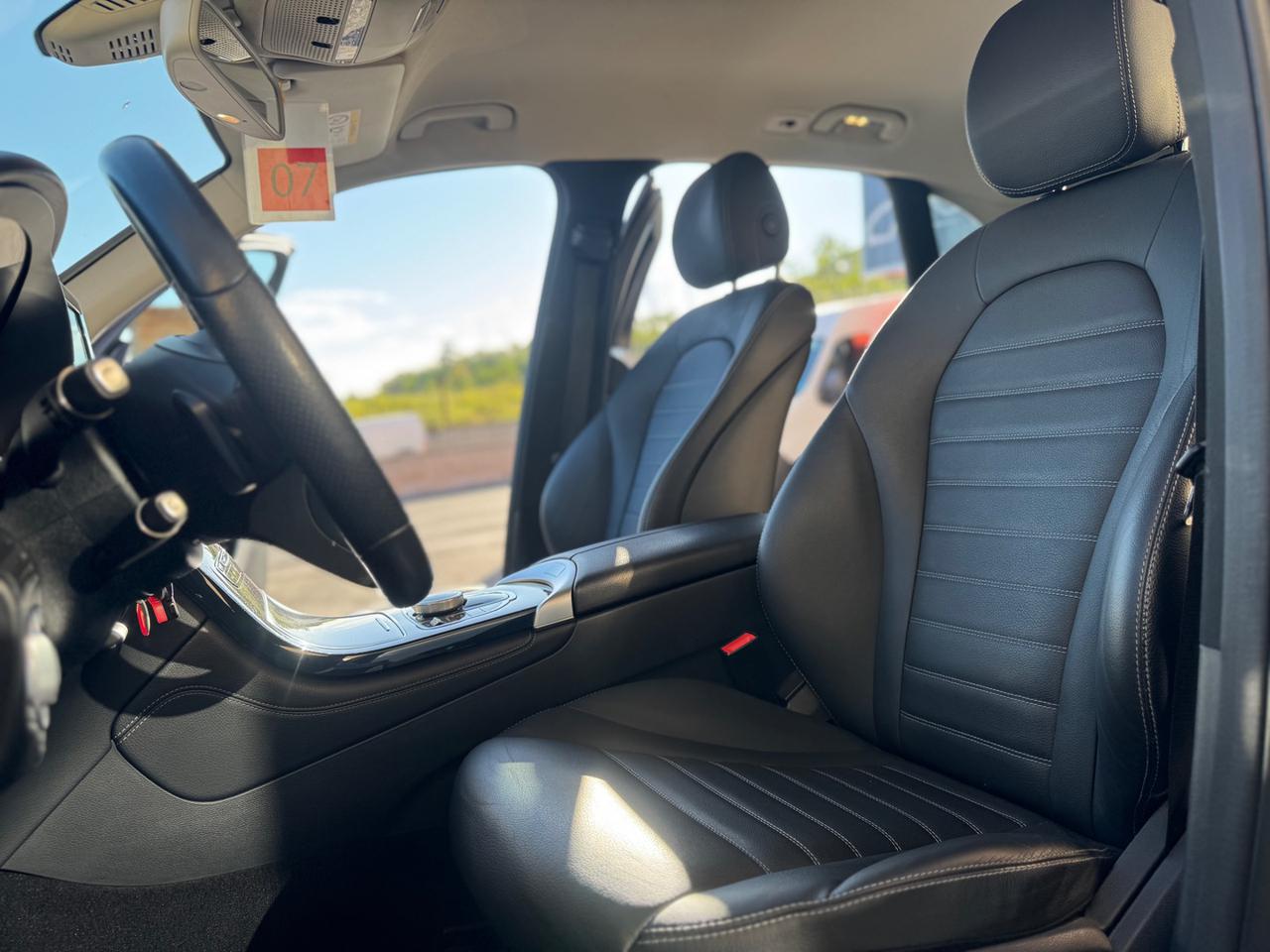 MERCEDES-BENZ GLC 250 d 4Matic Sport - 11