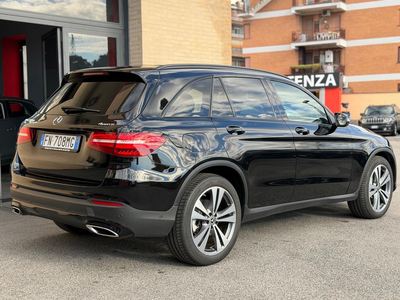 MERCEDES-BENZ GLC 250 d 4Matic Sport - 6