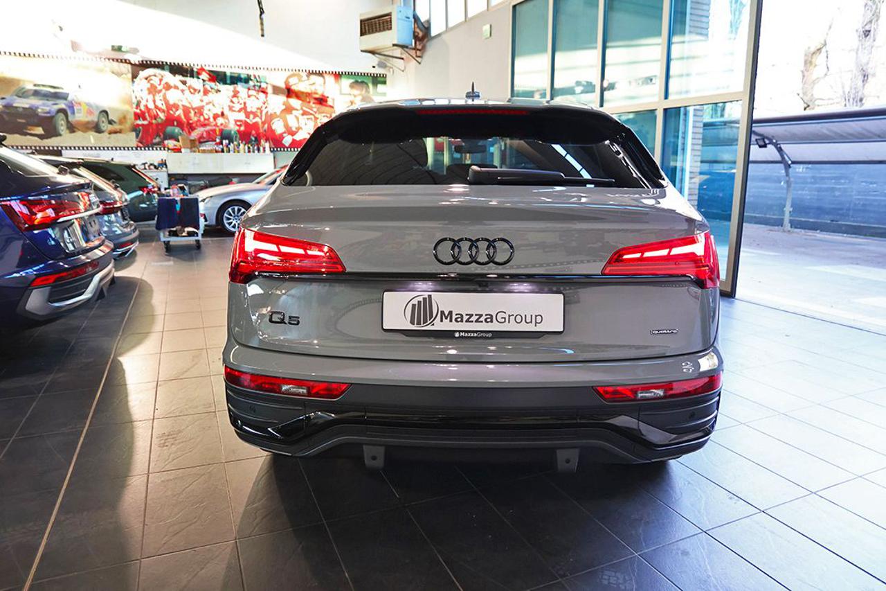 AUDI Q5 40 TDI Sportback Quattro S-Tronic S-Line Plus - 8