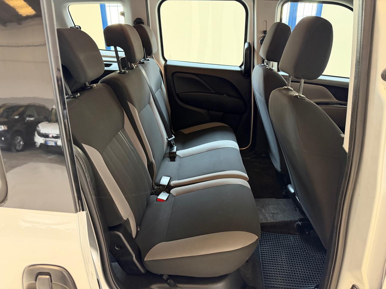 FIAT Doblo Doblò 1.6 MJT 16V 95CV Easy - 14