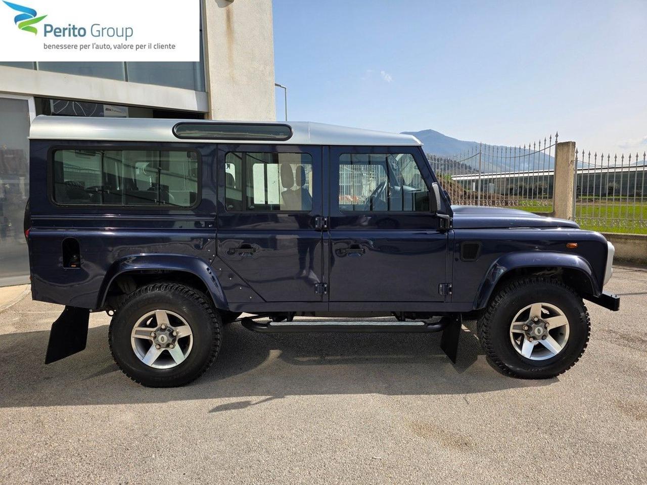 LAND ROVER Defender 110 2.2 TD4 Station Wagon N1 7 posti - 2