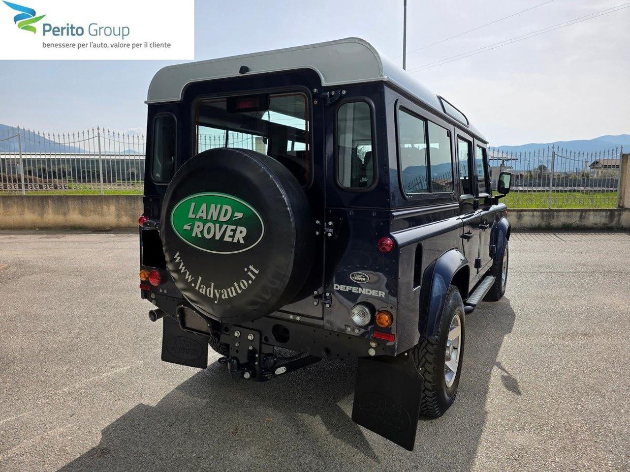 LAND ROVER Defender 110 2.2 TD4 Station Wagon N1 7 posti - 3