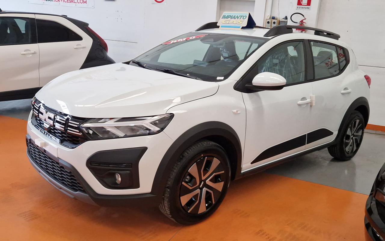 DACIA Sandero Stepway 1.0 TCe ECO-G Expression km.o - 2