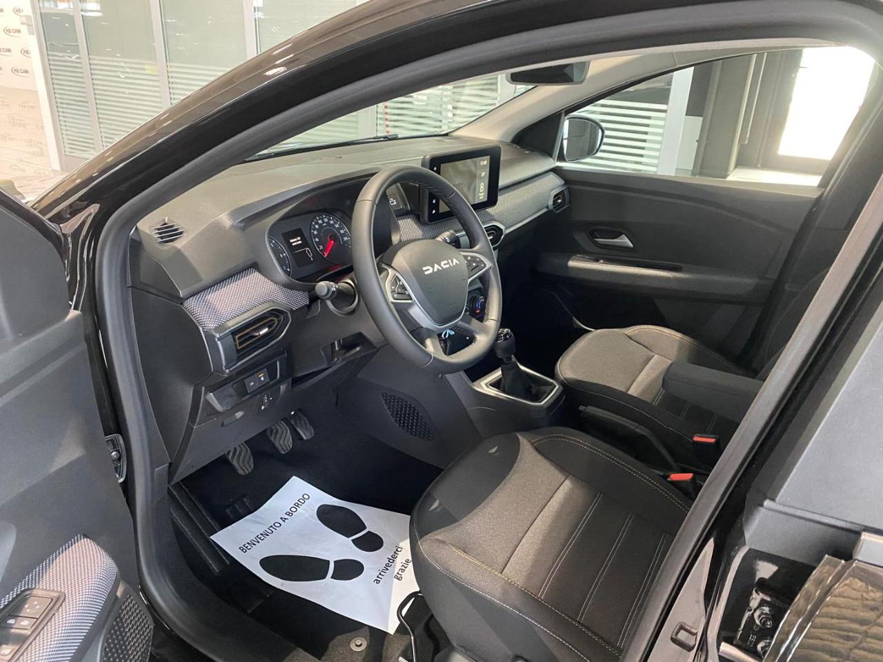 DACIA Sandero Stepway 1.0 TCe ECO-G Expression km.o - 15