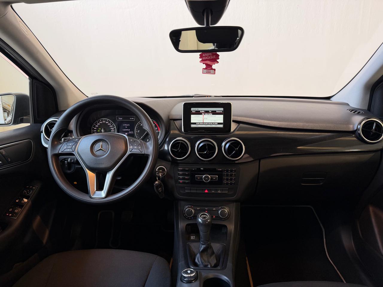 MERCEDES-BENZ B 180 CDI Executive - 15