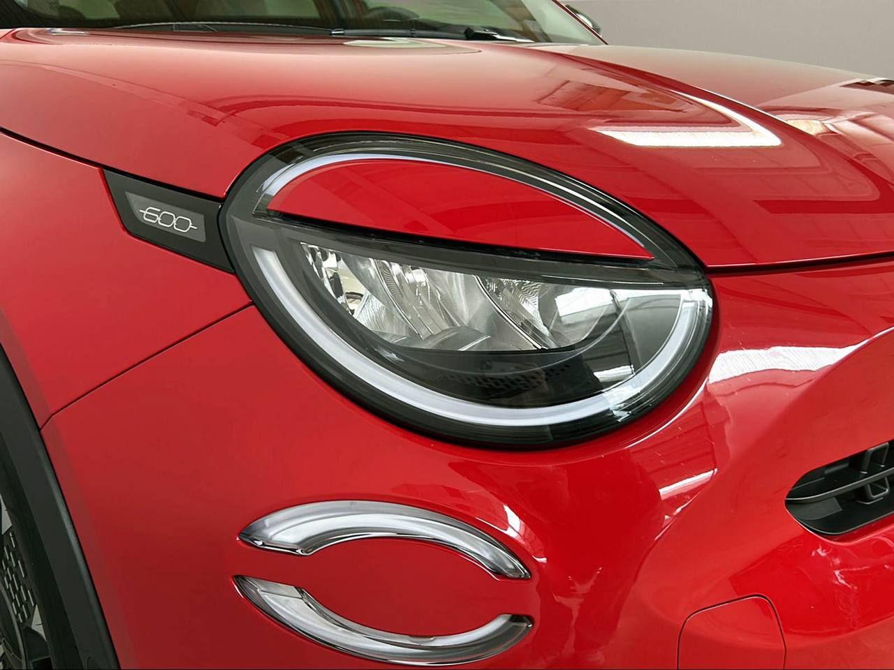 FIAT 600 Hybrid 110 CV DCT MHEV La Prima - 37