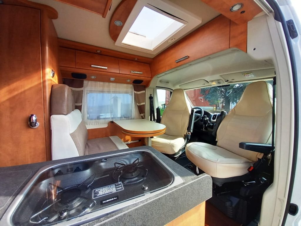Malibu Van 600DB