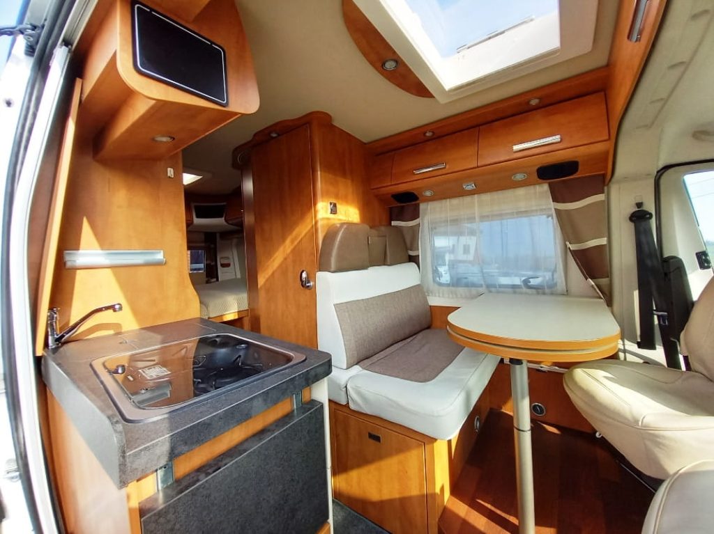Malibu Van 600DB