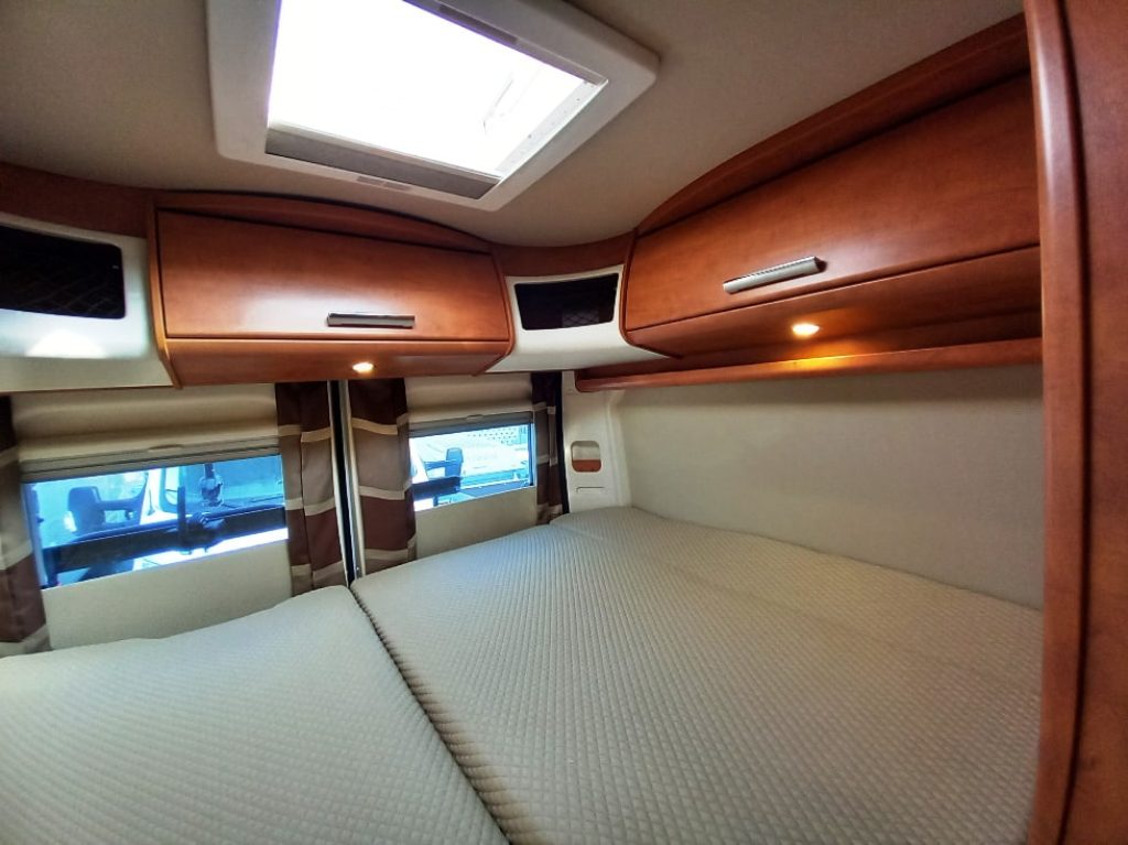 Malibu Van 600DB