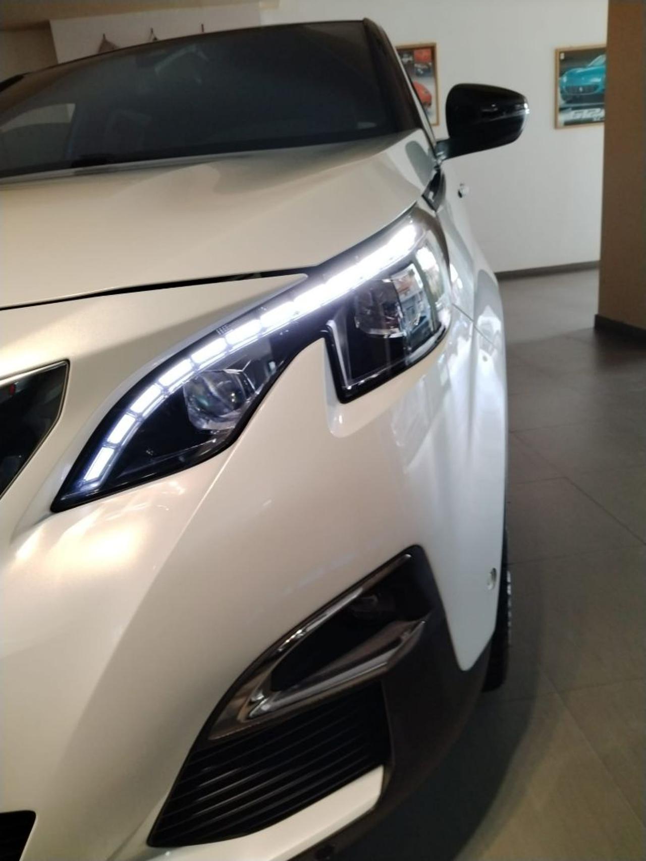 PEUGEOT 3008 BlueHDi 120 S&S EAT6 GT Line - 8