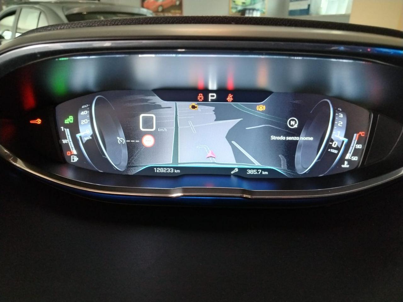 PEUGEOT 3008 BlueHDi 120 S&S EAT6 GT Line - 5